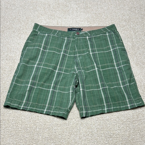 O'Neill Green Plaid Men's Shorts - Picture 1 of 9